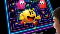 Ilustrasi Pac-Man klasik dengan warna neon dan efek retro arcade, menampilkan pemain pemula menghadapi hantu